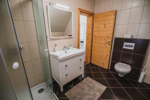 Hostal Farm Stay ?urej