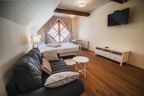 Hostal Farm Stay ?urej