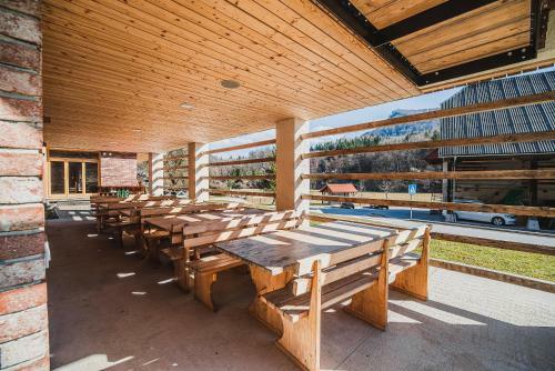 Hostal Farm Stay ?urej