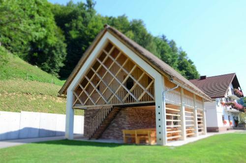 Hostal Farm Stay ?urej