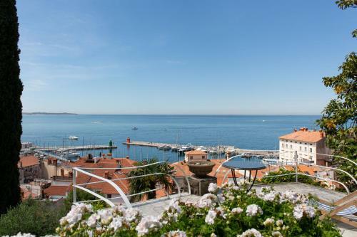 Mediterranean Villa With An Amazing View And A Pool By Loft