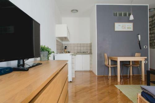 Apartments Artemus Music