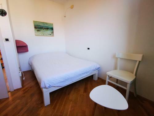 Hostal Guesthouse The Blue House