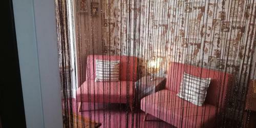 Hostal Northdene Theatre Hotel
