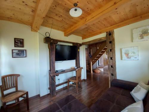 Oldhouse Knezovo
