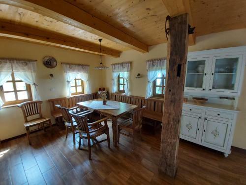 Oldhouse Knezovo