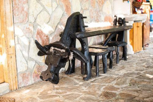 Authentic Countryside Villa With Hot Tub