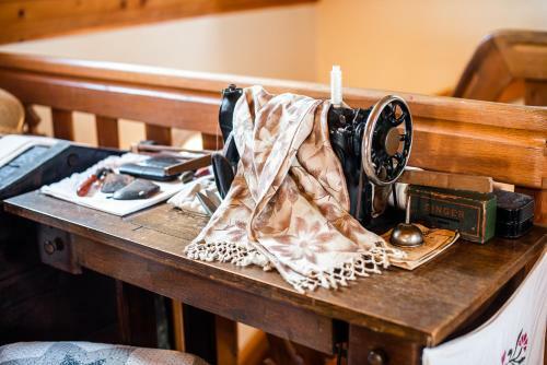 Authentic Countryside Villa With Hot Tub