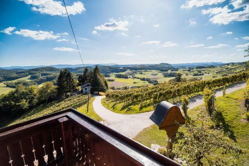 Authentic Countryside Villa With Hot Tub
