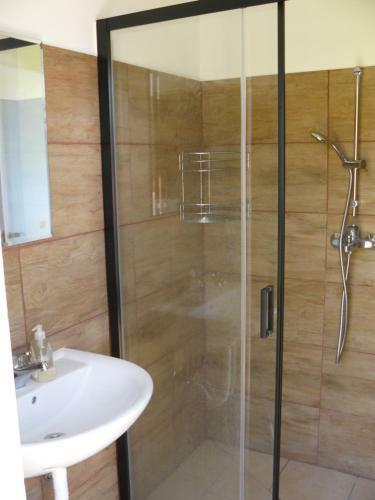 Glamping Hi?ke Petrin