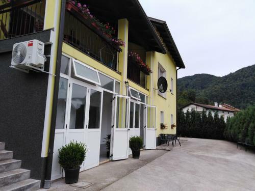 Hostal Preno?i??e 9a