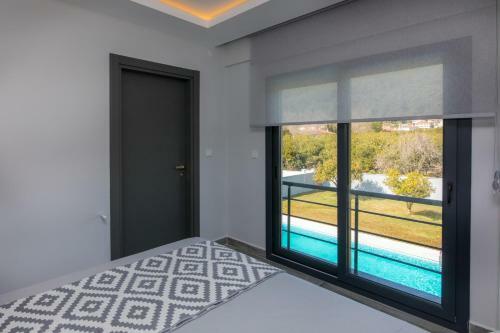 Yamac Villa Atakoy Daily Weekly Rentals