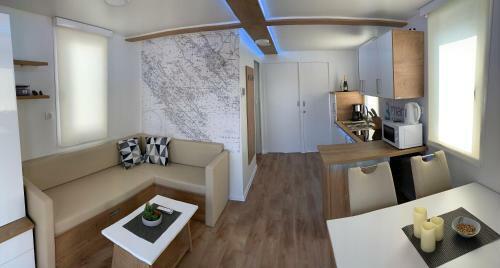 Floating House Mm, Marina Portoro?