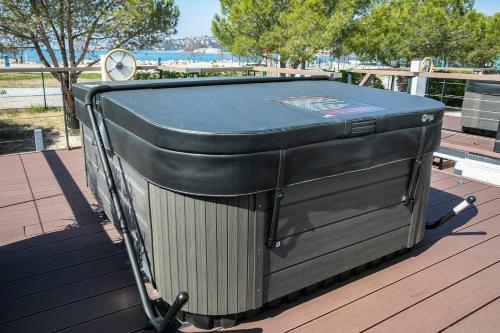 Floating Sea House Principessa