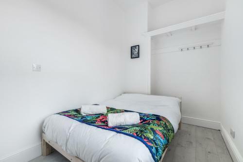 Albert Suites By Sasco Apartments