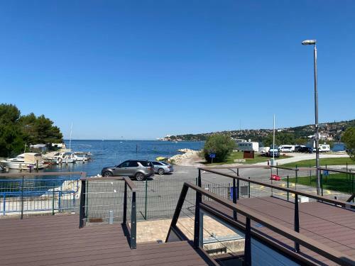 Star 2 Floating House, Marina Portoro?