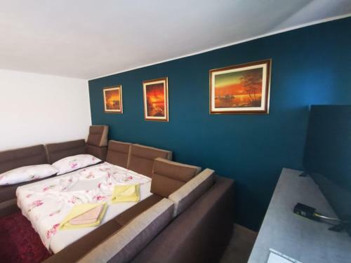 Green Place Apartments