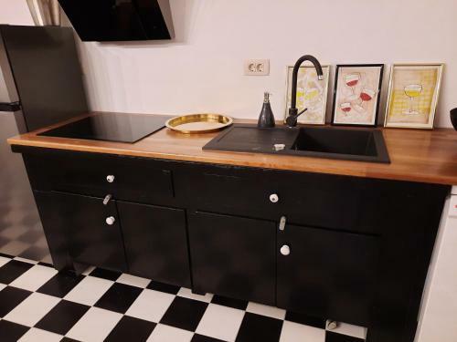 Zia Pina Apartma Antique & Amore