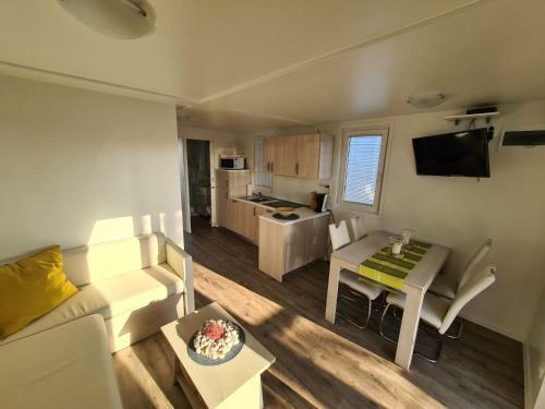 Marina Seahouse Brina