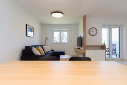 Premium Sea Side Marina Apartment By Locap Group