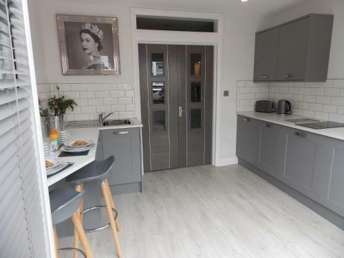 Eden Suite Sasco Apartments