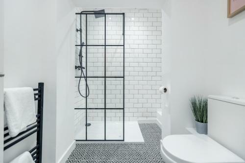 Queen Street Apartments By Sasco