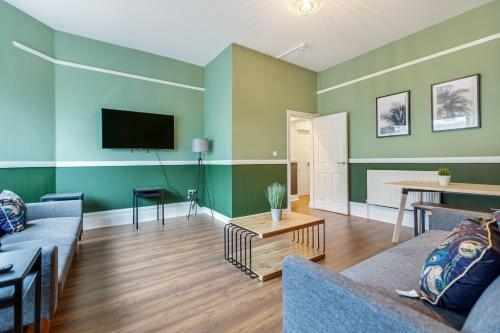 Queen Street Apartments By Sasco