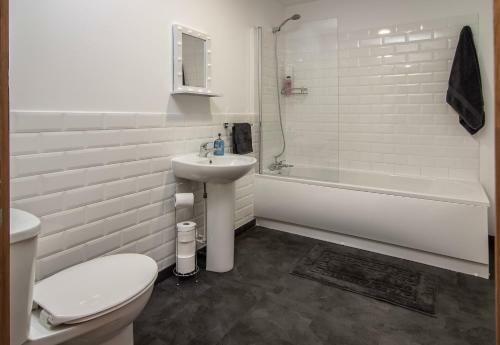 Apartamento Super Spacious Church Conversion Close To Tower