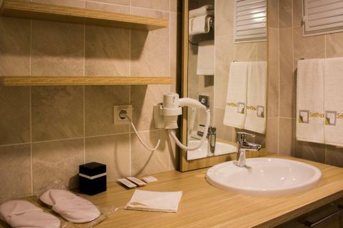 Onno House Apartments