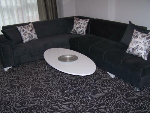 Onno House Apartments