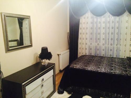 Apartamento Havuz Manzaral? E?yal? 1+1 E-5 E Yak?n Residence