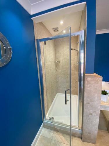 Windsor Luxury Hotel Apartment