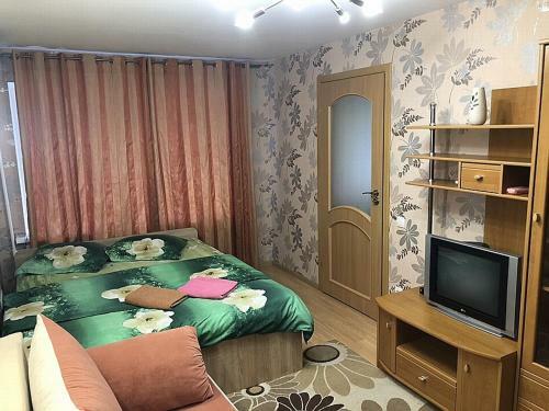 Apartment 114, Street University 17