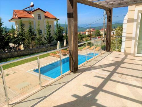 Villa Holly