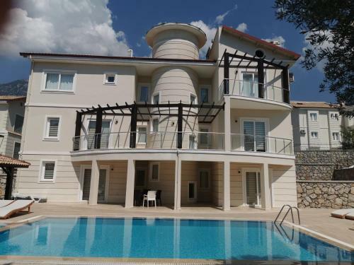 Villa Karmele