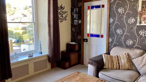 Stones Throw Cottage