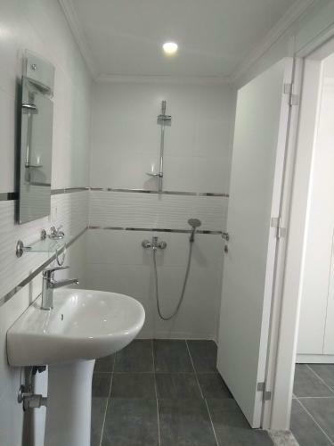 Paddys Apartments, Hisar�n�