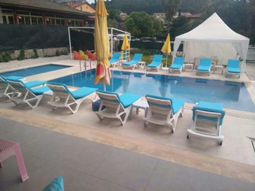 Paddys Apartments, Hisar�n�