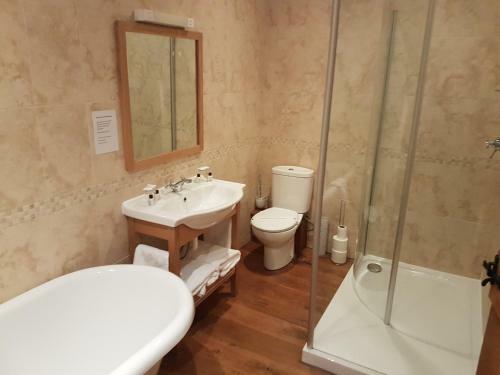 Hostal Churston Court Hotel