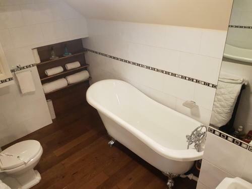 Hostal Churston Court Hotel