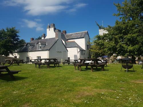 Hostal Churston Court Hotel