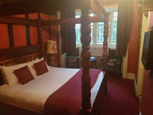 Hostal Churston Court Hotel