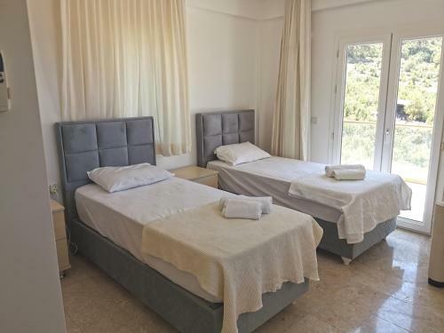 Villa Beatrice Large Family Villa
