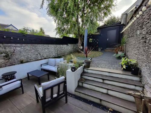 Brixham Home With Sea Views And Open Plan Living