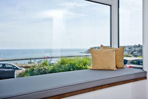 Lighthouse View