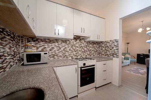 Cozy Apartment With Excellent Location In Fethiye