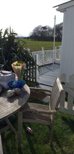The Sun Trap @ Bridlington's Bed & Bowl Beach Breaks