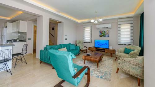 Amore 2 - 4 Bedroom Villa In Hisaronu