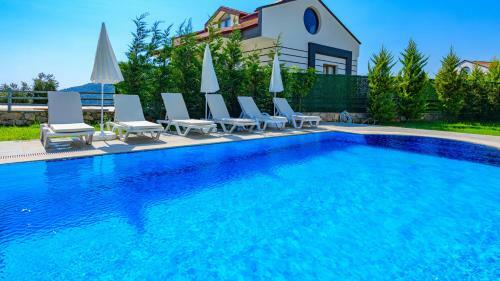 Amore 2 - 4 Bedroom Villa In Hisaronu