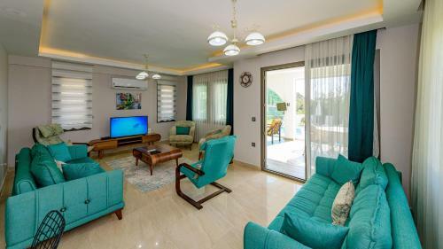 Amore 2 - 4 Bedroom Villa In Hisaronu